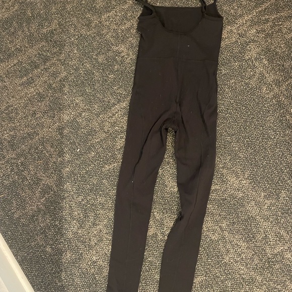 Aritzia Wilfred Free Divinity Jumpsuit— Regular Length #activewear #yoga #onesie - Picture 5 of 7
